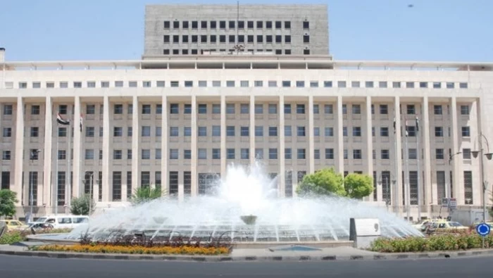مصرف سوريا المركزي يوضح كيف يُدفع بدل الخدمة الإلزامية بالدولار