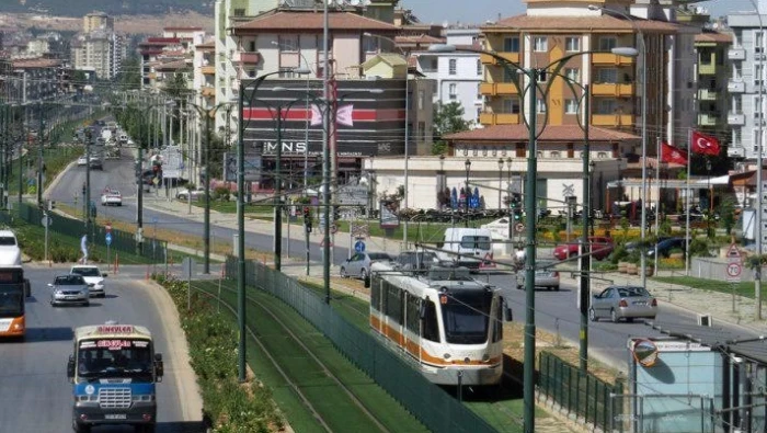 ماهو عدد اللاجئون السوريون في الولايات التركية؟