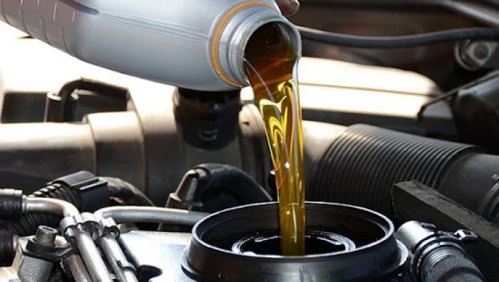 أسعار الزيوت المعدنية ترتفع 100 بالمئة لعدم توفرها في سادكوب