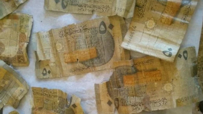 انخفاض جديد سجلته الليرة السورية عند الإغلاق 1/6/2020