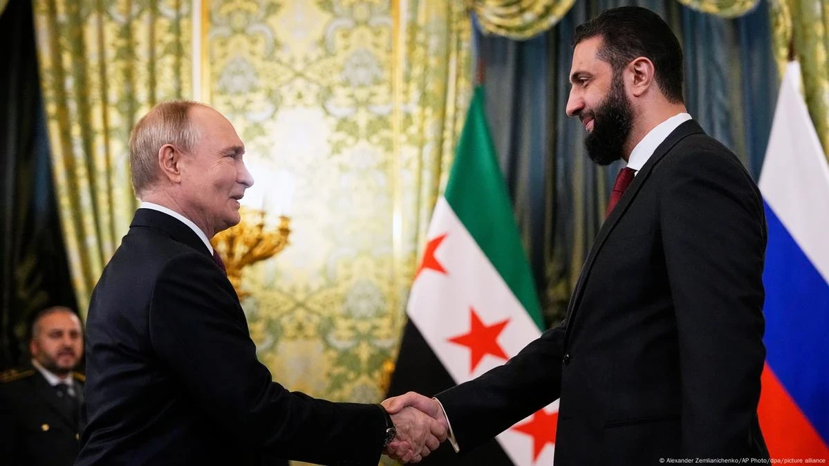 مصير الأسد والاتفاقات الروسية القديمة بين يدي الحكومة السورية الجديدة