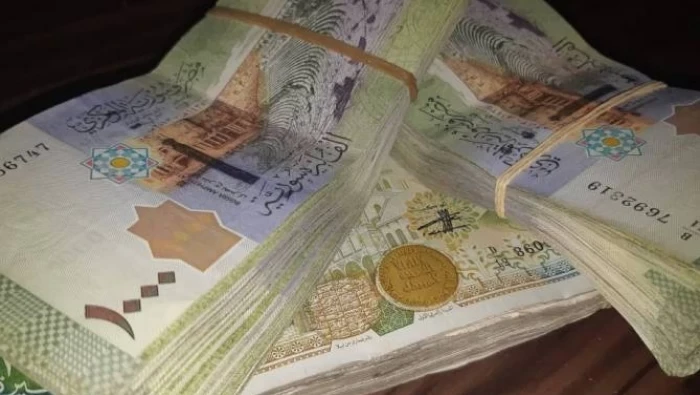 سعر صرف الليرة السورية في دمشق وحلب أمام بعض العملات 10/5/2019