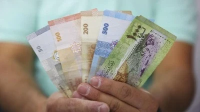 إغلاق سعر صرف الدولار مقابل الليرة السورية اليوم في الأسواق المحلية