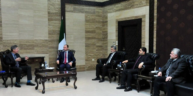 وزير الصحة السوري يبحث التعاون مع وفد الجاليات السورية لدعم القطاع الصحي