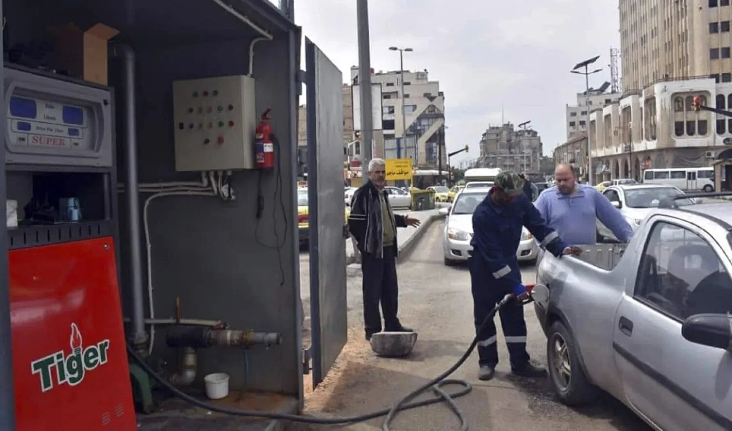 تأكيد رسمي على توفر الوقود في حلب وتحذير من المخالفات