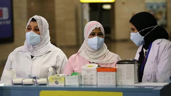 مصر تصنع أول روبوت لمواجهة فيروس كورونا (فيديو)