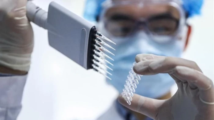 الدفاع الروسية تكشف عن حالة المتطوعين في اختبار لقاح ضد كورونا