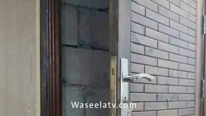 جار يسجن جاره ببناء جدار على منزله باللاذقية