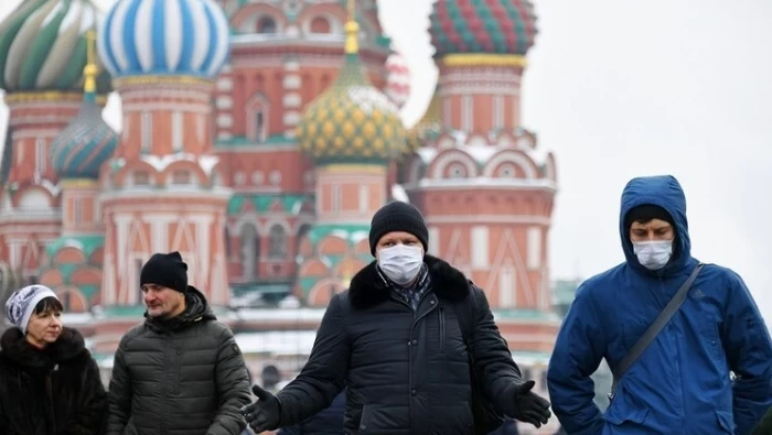 600 دولار للعودة.. السوريون في روسيا عالقون بين نار كورونا ونار السورية للطيران!!