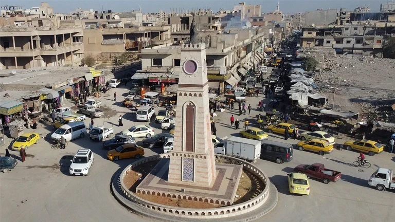 تضرر الشبكات الأرضية يعيق استقرار الكهرباء في مدينة الرقة