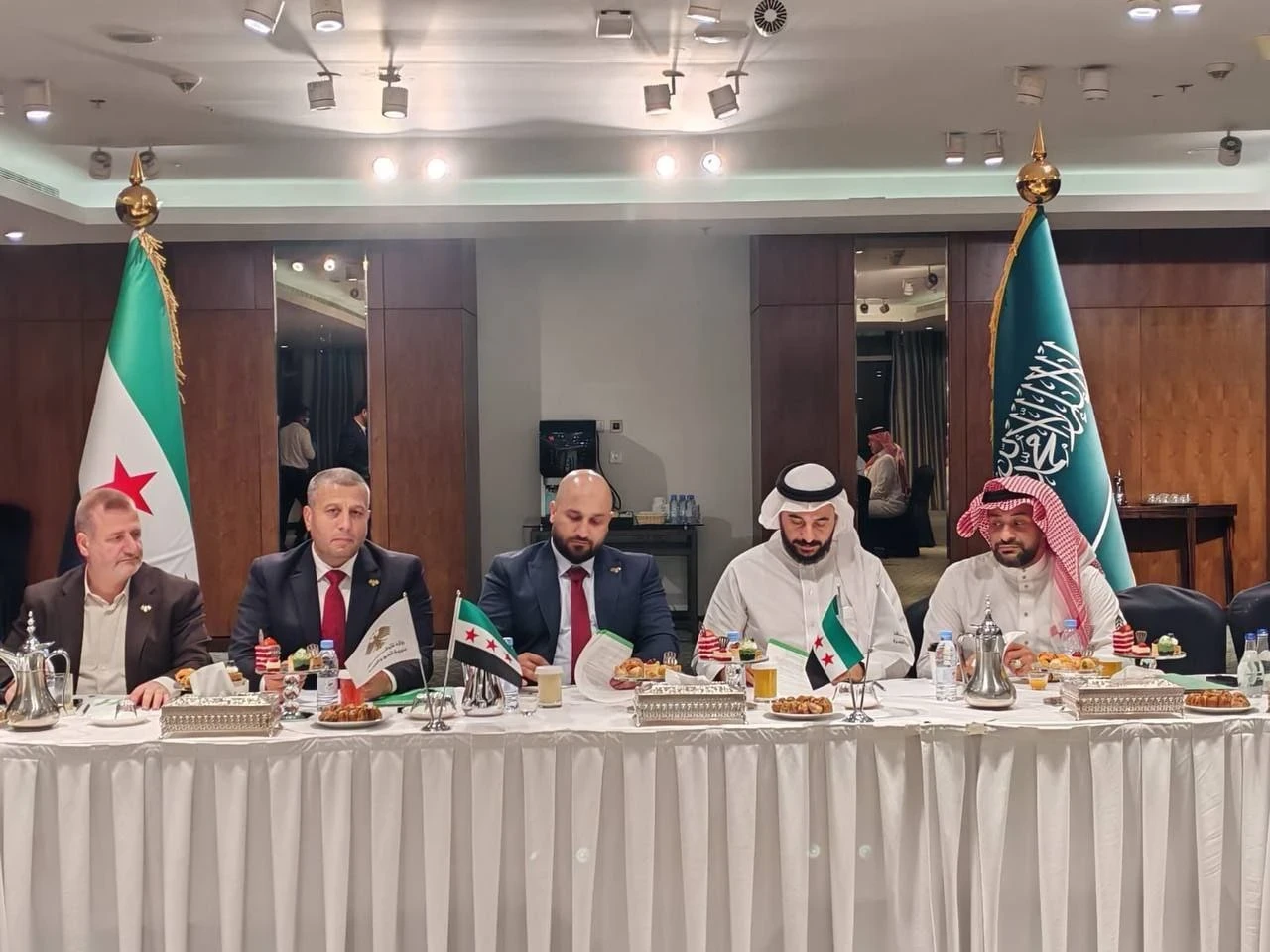 عقود خدمات الحجاج السوريين في السعودية لموسم الحج الحالي