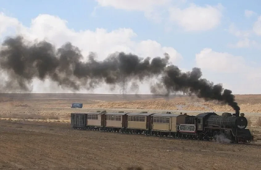 قطار السياحة يعود بين الأردن وسوريا عبر الخط الحجازي التاريخي