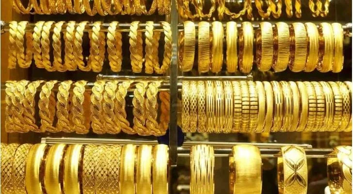 الذهب يستعيد بعض بريقه في الأسواق العالمية بعد أكبر هبوط يومي منذ خمس سنوات