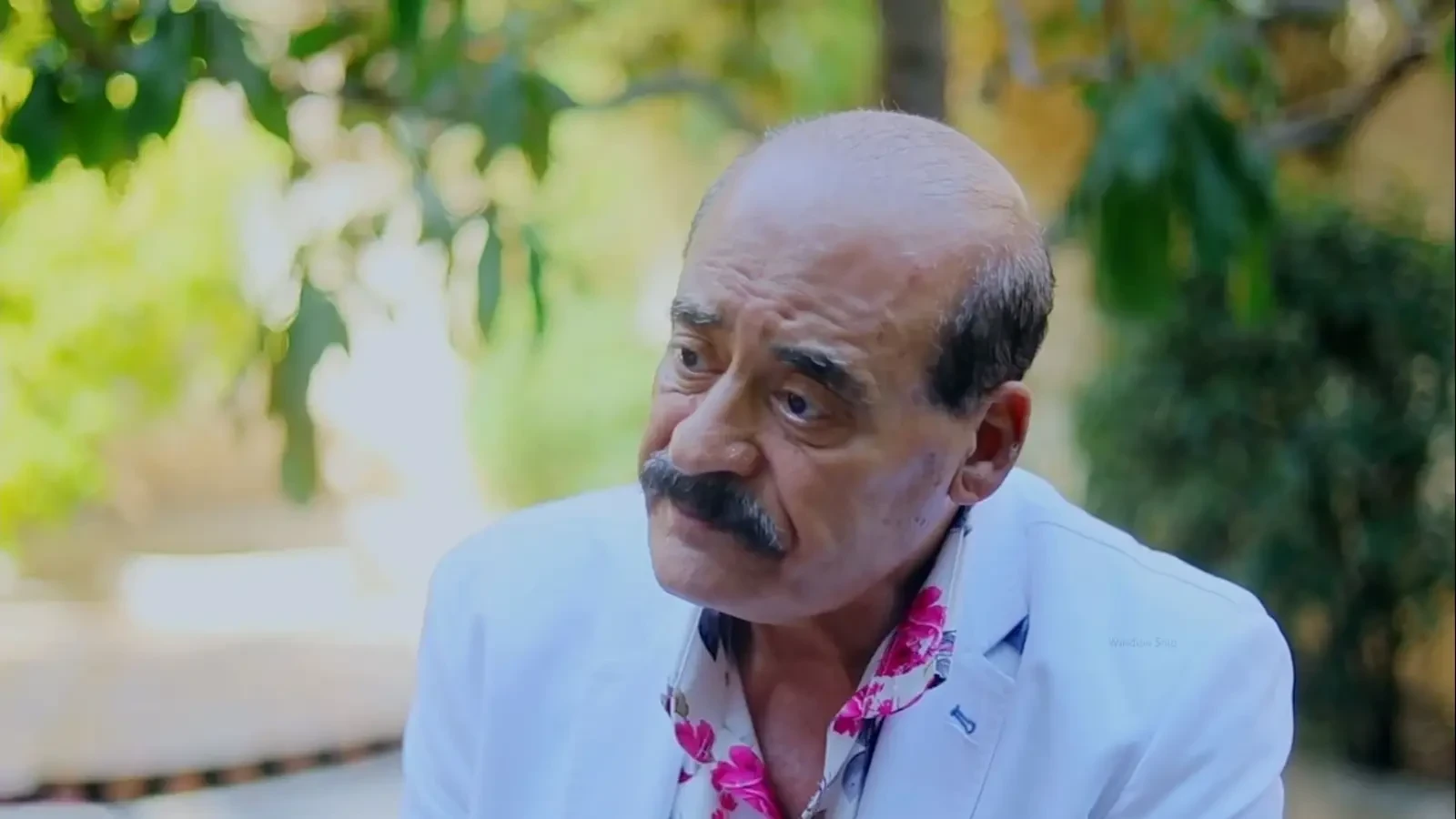 بعد ان نفى الشائعات وكذبها... لفنان أحمد رافع : قصة مريومة كانت عبارة عن علاقة أنا وصبية وانتهت