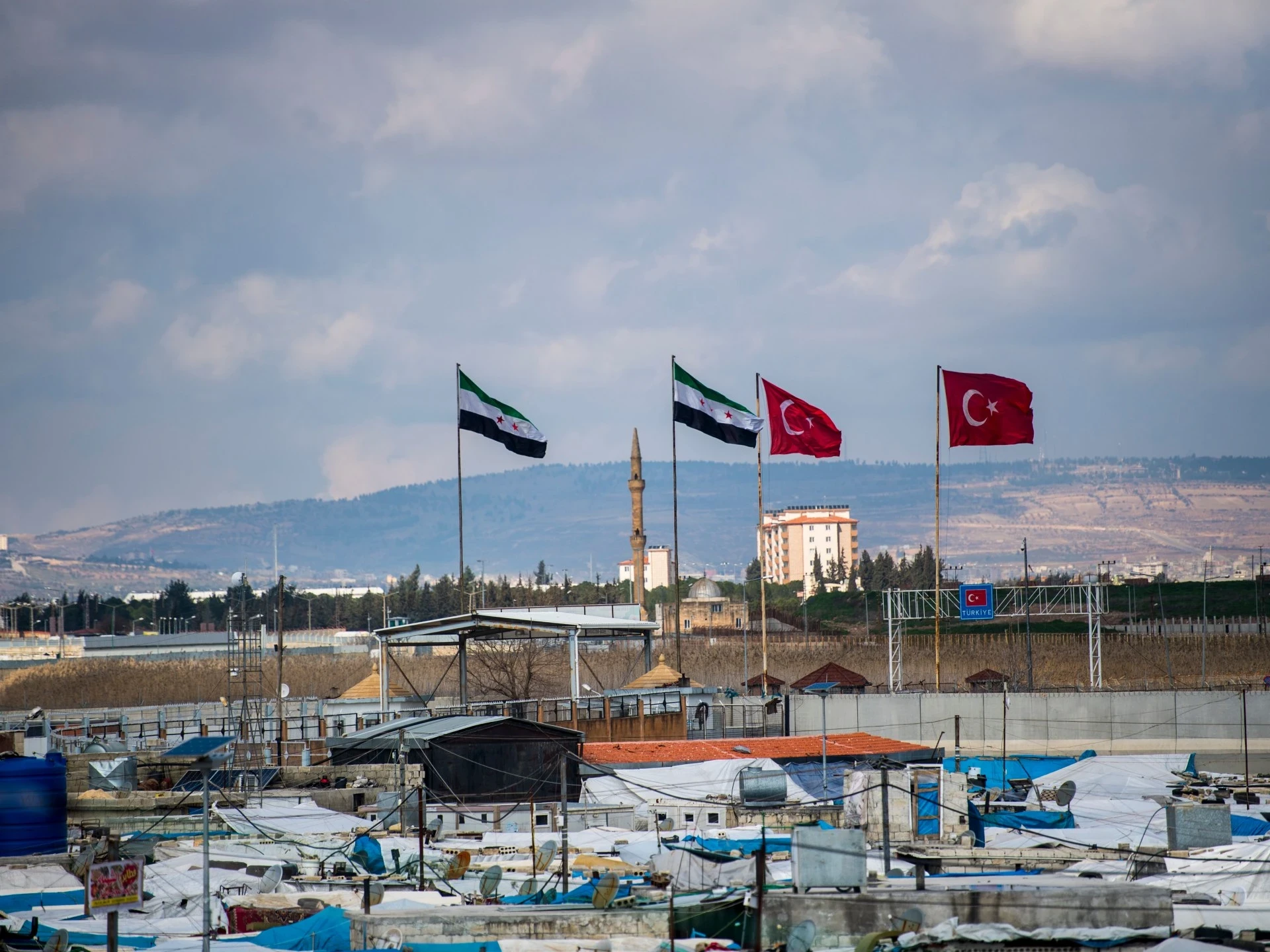 ارتفاع العجز التجاري بين سوريا وتركيا بنسبة 77%