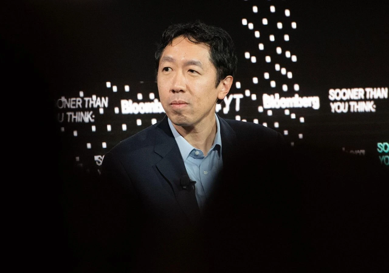 أندرو نغ يطلق دورة جديدة لتعليم البرمجة باستخدام الذكاء الاصطناعي للمبتدئين