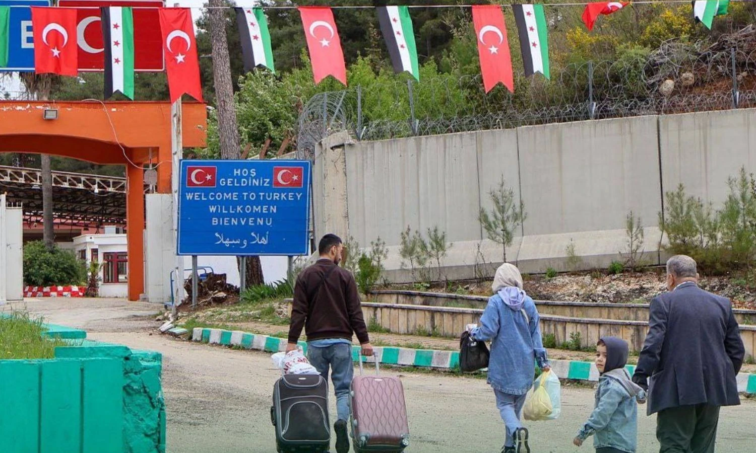 تفاصيل ساعات العمل في معابر كسب، جديدة يابوس، و باب الهوى