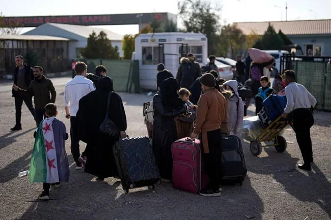 دعوات أوروبية لعودة اللاجئين السوريين والمشاركة في إعادة الإعمار