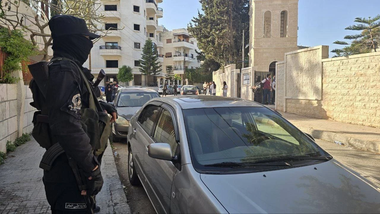 الداخلية السورية: انتشار أمني واسع في السويداء ونزع سلاح الخارجين عن القانون