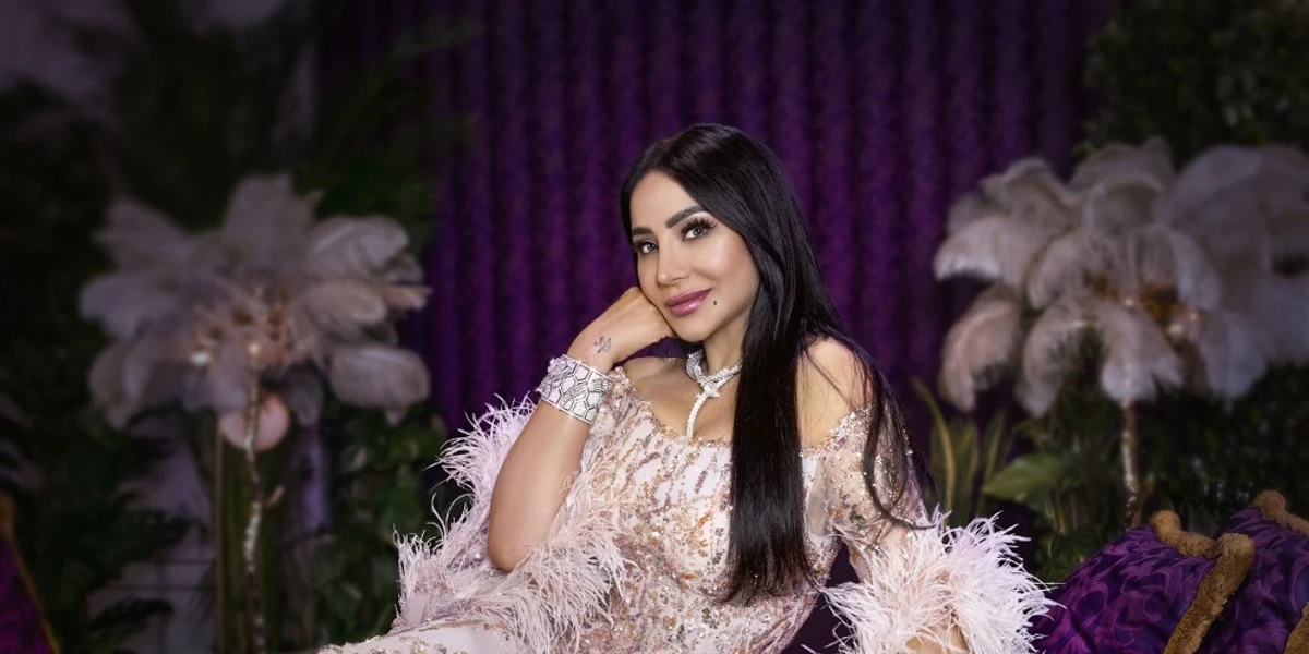 انسحاب الإعلامية السعودية لجين عمران من برنامج "دبي بلينغ" على نتفليكس