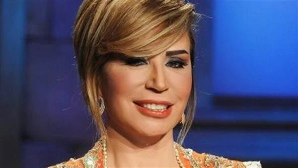 مخرجة مصرية تٕثـير الجـدل بتصريحات جـريـئـة حول تجـربتها في "المـساكنة" قبل الزواج