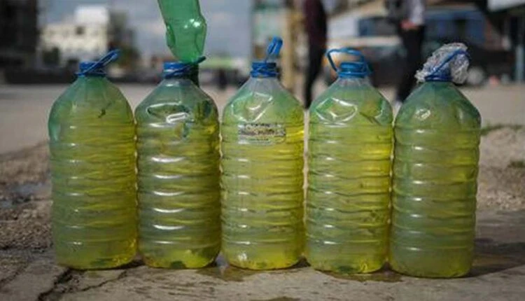 ظاهرة انتشار بيع البنزين المهرّب من لبنان في شوارع دمشق