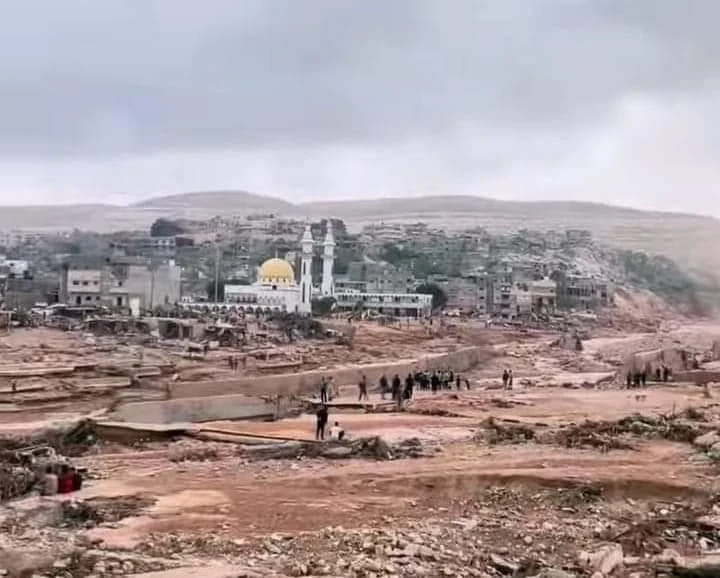 كـارثة إعصار دانيال في ليبيا :القتلى يتجاوزون 2000 والمفقودين قد يصلون إلى 100,000