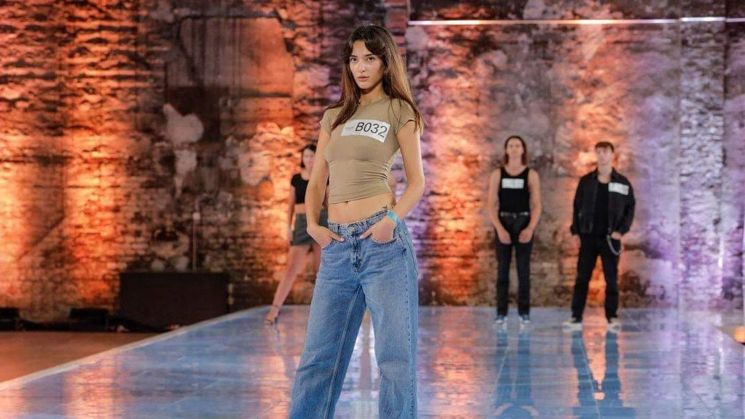 لاجئة السورية تشارك في مسابقة أفضل عارضة أزياء على مستوى ألمانيا