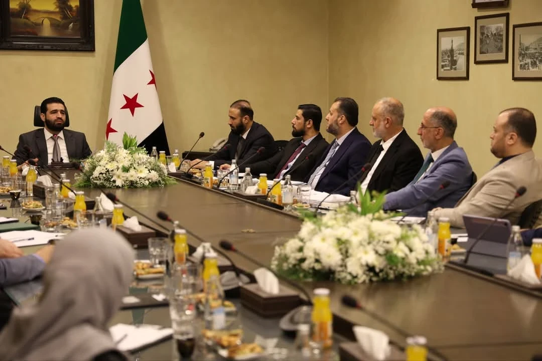 الداخلية السورية تبحث هيكلها التنظيمي مع حقوقيين وضباط منشقين