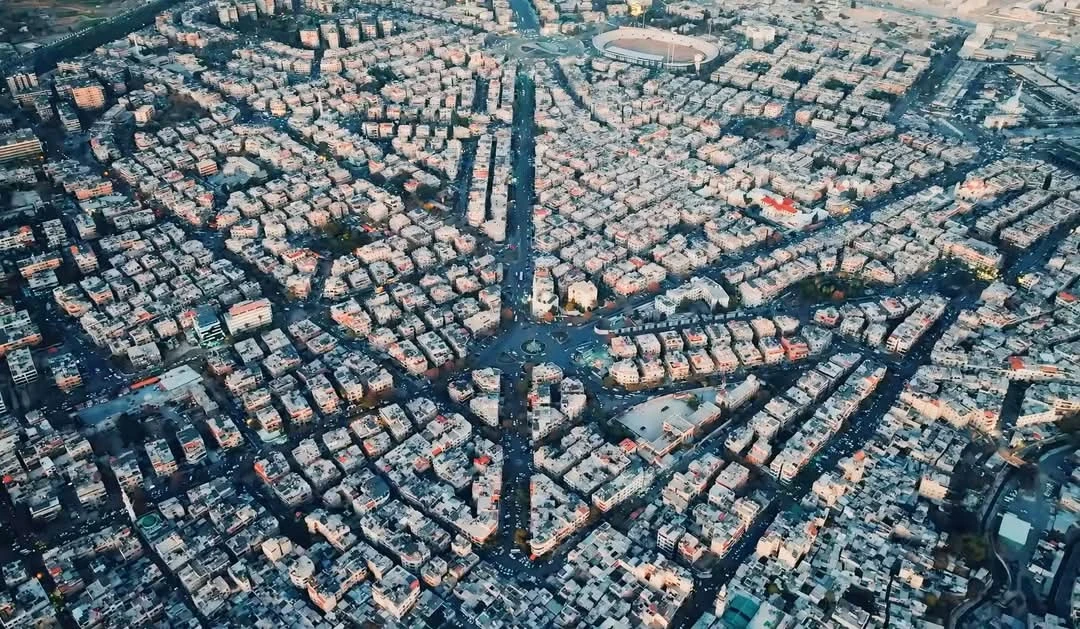 الإيكونـوميست: تعـافـي سوريا يتطـلب أكثر من إعـفـاءات جـزئية من العقـوبـات