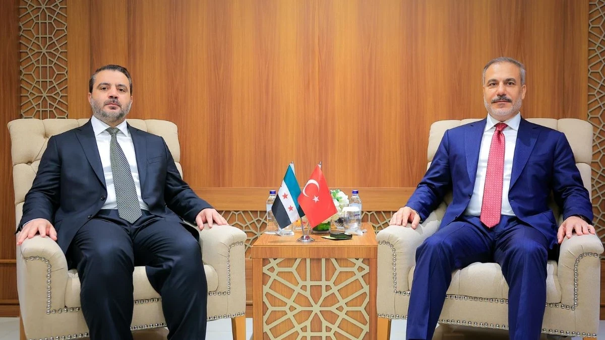 فيدان: لا نرى أمن سوريا منفصلاً عن أمن تركيا