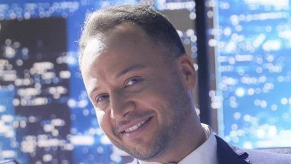 مكسيم خليل يطـمئن السـوريين بشـأن المـناهـج الدراسية