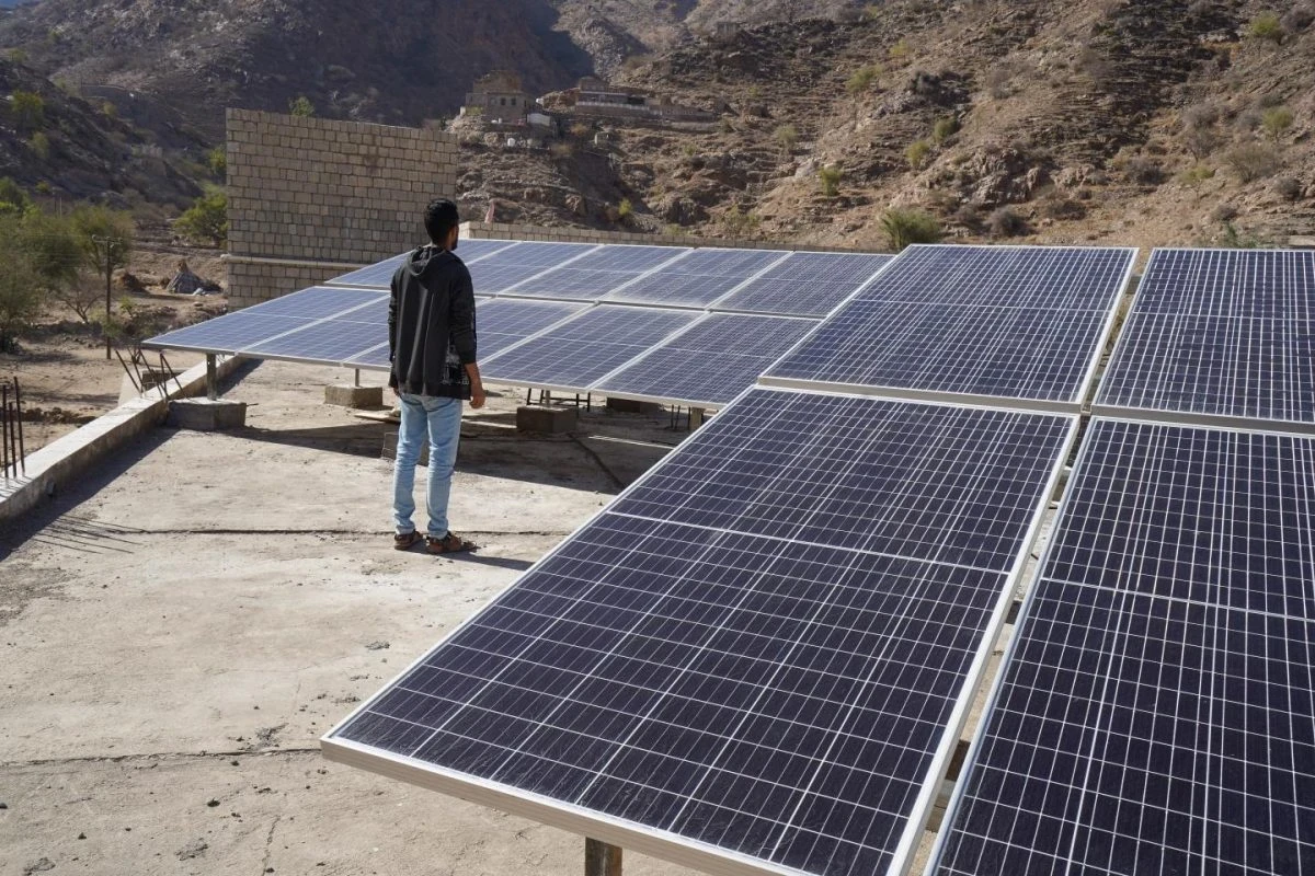 تحذير من بيع ألواح شمسية مستعملة على أنها جديدة في سوريا