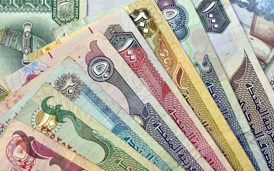 الدرهم الإماراتي: نحو ترسيخ مكانته كعملة عالمية جديدة في التجارة العابرة الحدود