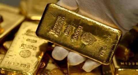 أسعار الذهب ترتفع بعد خسارتين متتاليتين وسط ترقب لقرار الفيدرالي الأمريكي وتأثيرات التجارة العالمية