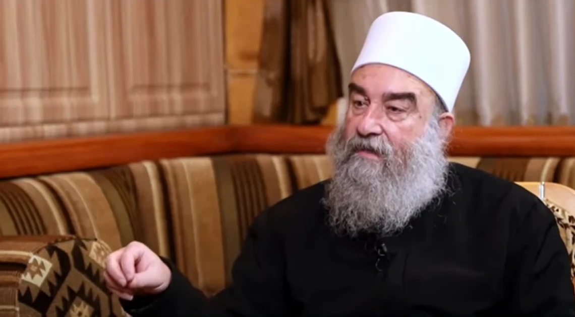 الشيخ حكمت الهجري يدعو لوقف التصعيد في الساحل السوري ويؤكد على ضرورة حماية الأرواح وحقن الدمـ.ـاء