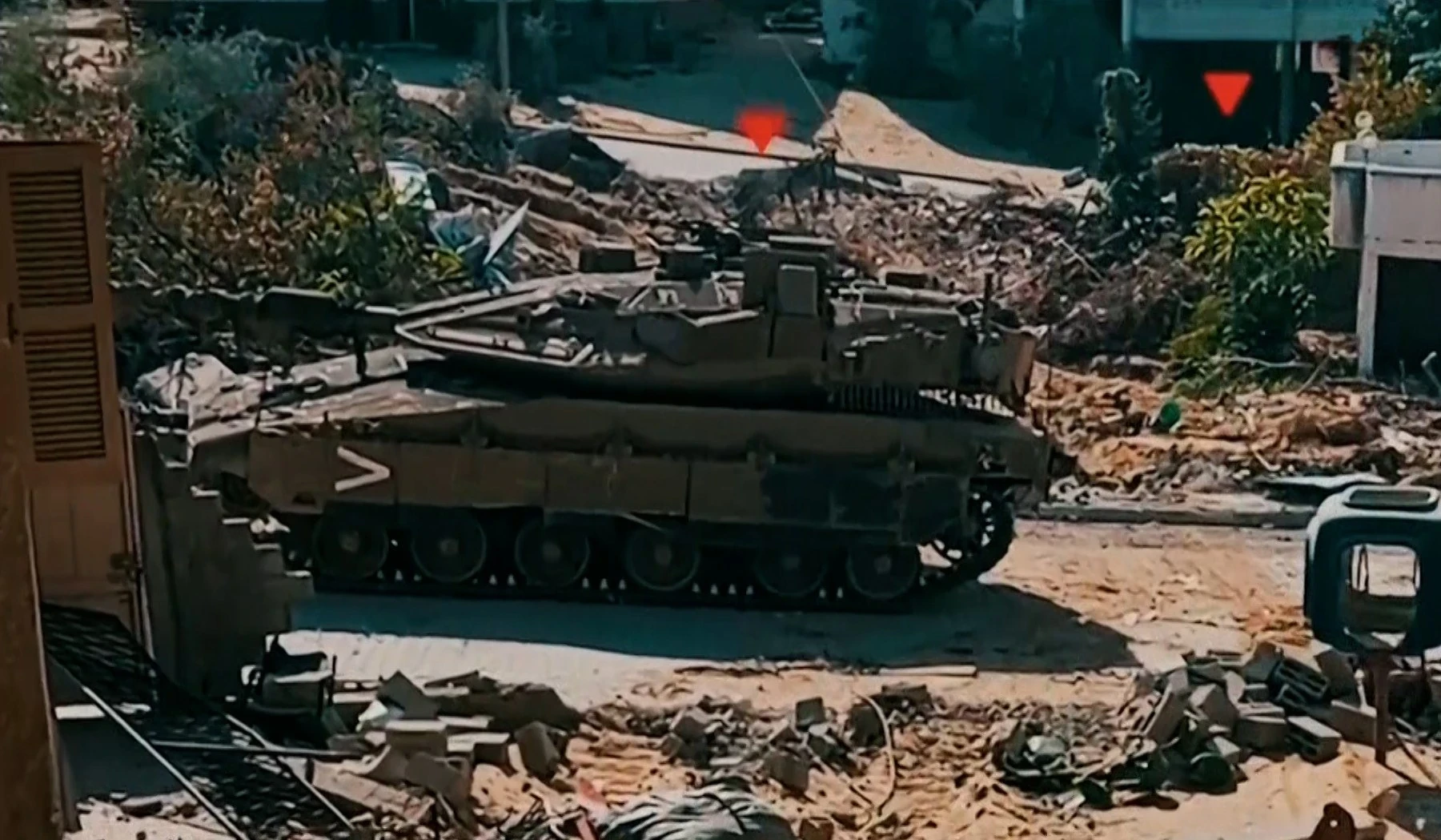 حصيلة ثقـ..ـيلة في بيت جن بعد الغـ..ـارات الإسرائيلية