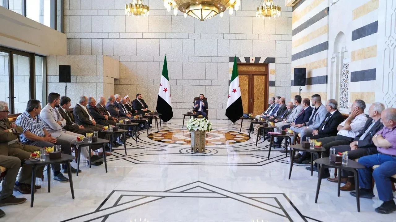 وفد من السويداء يلتقي الرئيس الشرع في قصر الشعب لمناقشة ورقة مطالب بثلاثة مستويات