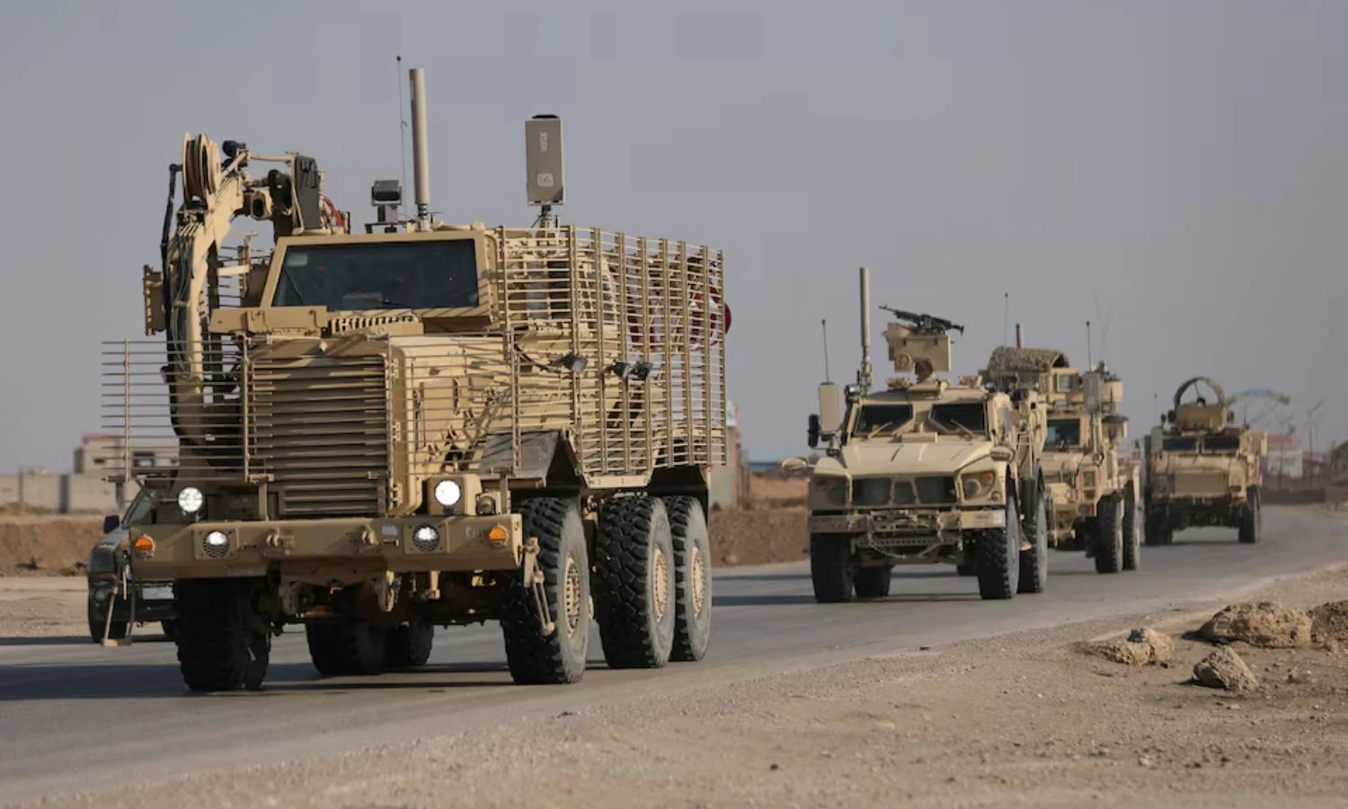 موسكو تبحث مستقبل قواعدها في سوريا وتدعو وزير الخارجية السوري لزيارة رسمية