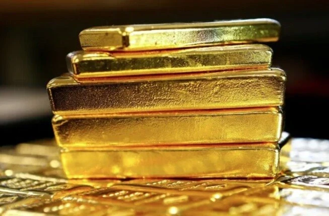 ارتفاع تاريخي في أسعار الذهب.. الأونصة تتجاوز حاجز 3000 دولار لأول مرة عالمياً