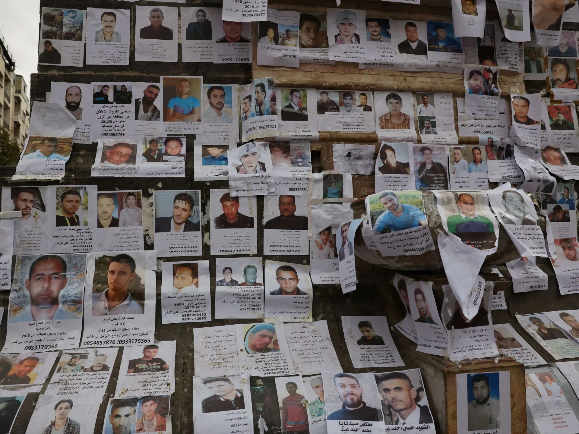 تحقيق أمريكي: آلاف أطفال المعتقلين في سوريا فُصلوا قسراً وأودعوا دور الأيتام دون هويات