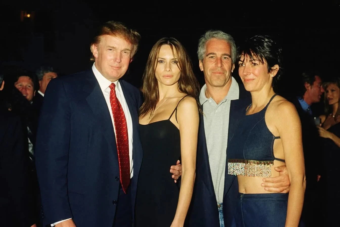 تسريبات بريد إبستين تكشف تفاصيل مثيرة حول ترامب