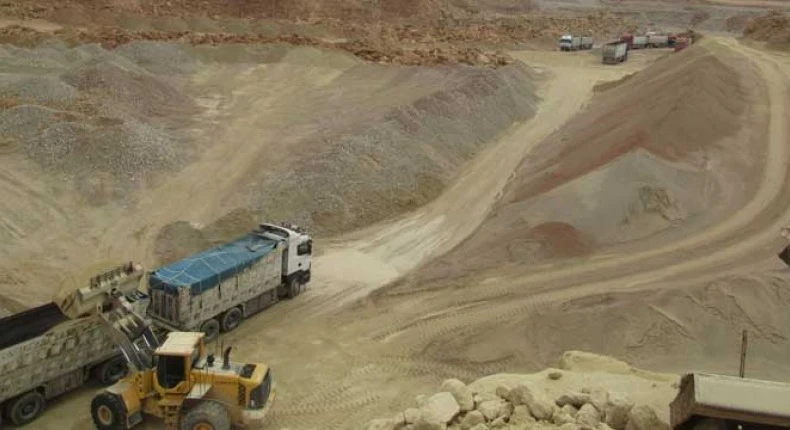 استياء موظفي وزارة النقل بسبب احتكار مستثمر واحد لنقل الفوسفات