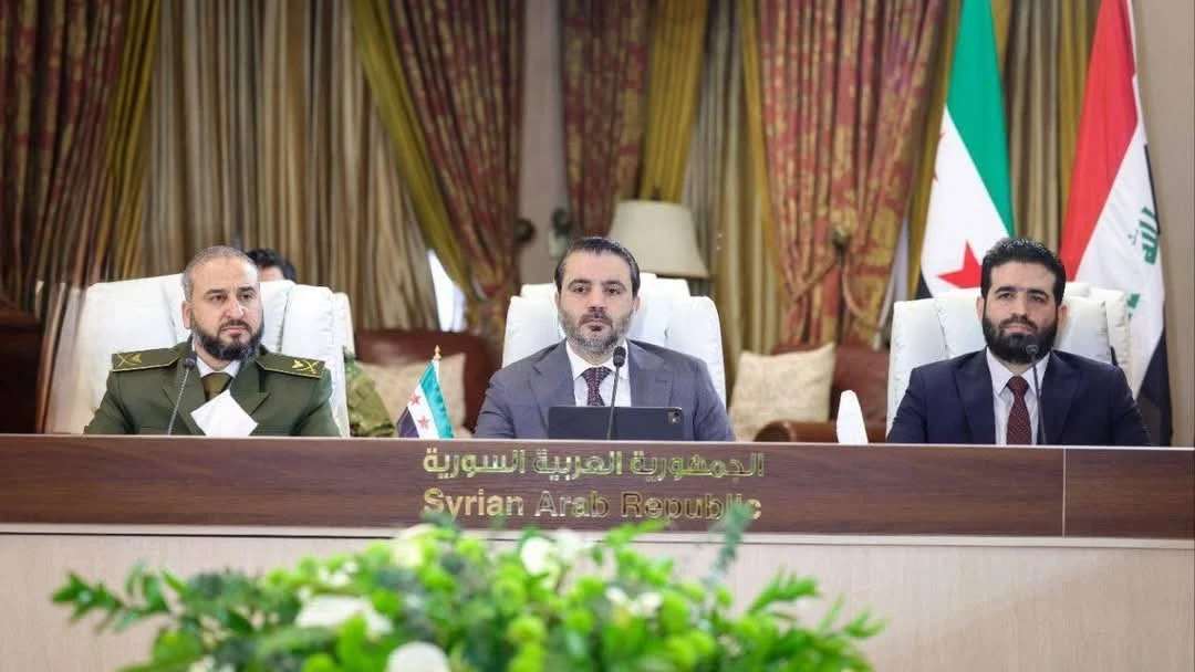 أسعد الشيباني يعلن عن أهمية التعاون الإقليمي في مواجهة التحديات خلال اجتماع في الأردن