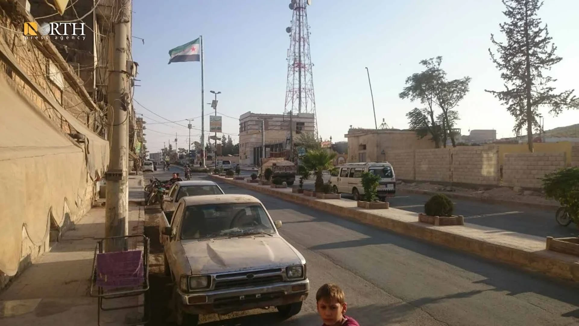 سياسي كردي يتوقع توسّع عمليات الجيش السوري خارج حلب