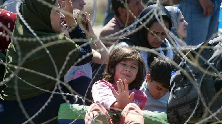 انخفاض كبير في عدد السوريين في تركيا خلال عام 2023