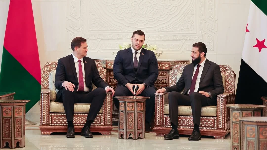 بيلاروسيا تدعـم سوريا دولياً وتقدم 50 حافلة هدية للشعب السوري