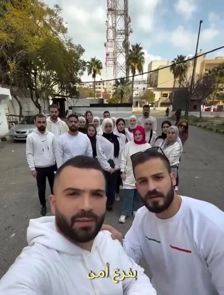 اتهـ.ـا.مات لمجمـوعة تطـوعـية بتغطـية آثـ.ـار انتـهـا.كات حقـوق الإنـسان في أفـرع الأمـن