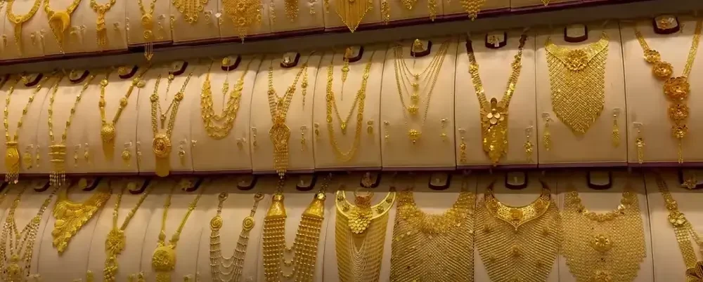 استقرار أسعار الذهب في سوريا مع ارتفاع السعر العالمي