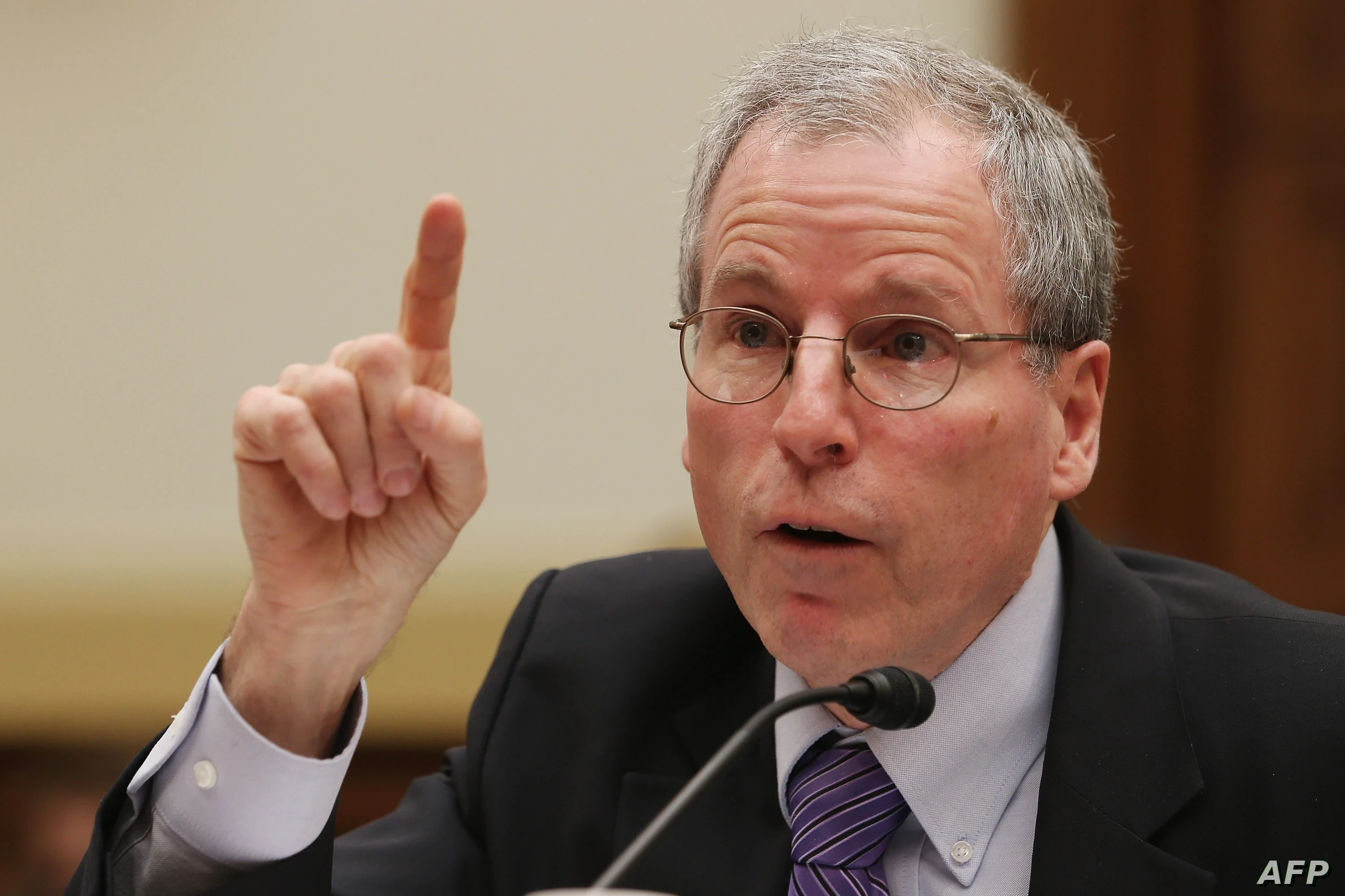 السفير الأمريكي السابق في سوريا: انسحاب القوات الأمريكية خطوة نحو تعزيز الاستقرار وإعادة الإعمار